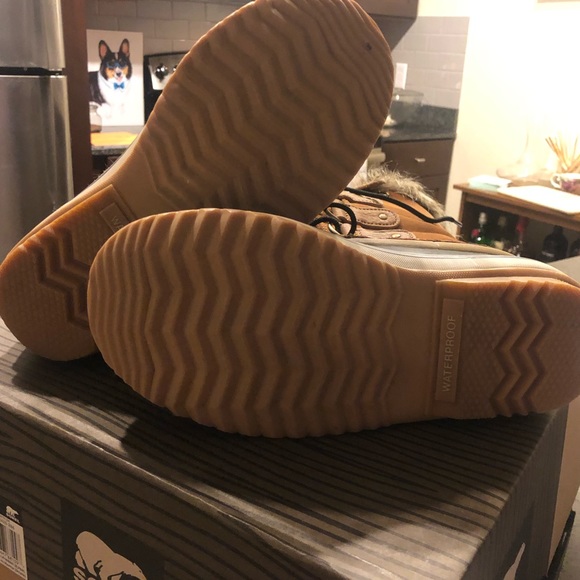 SOREL Joan Of Arctic Boots - Picture 6 of 6